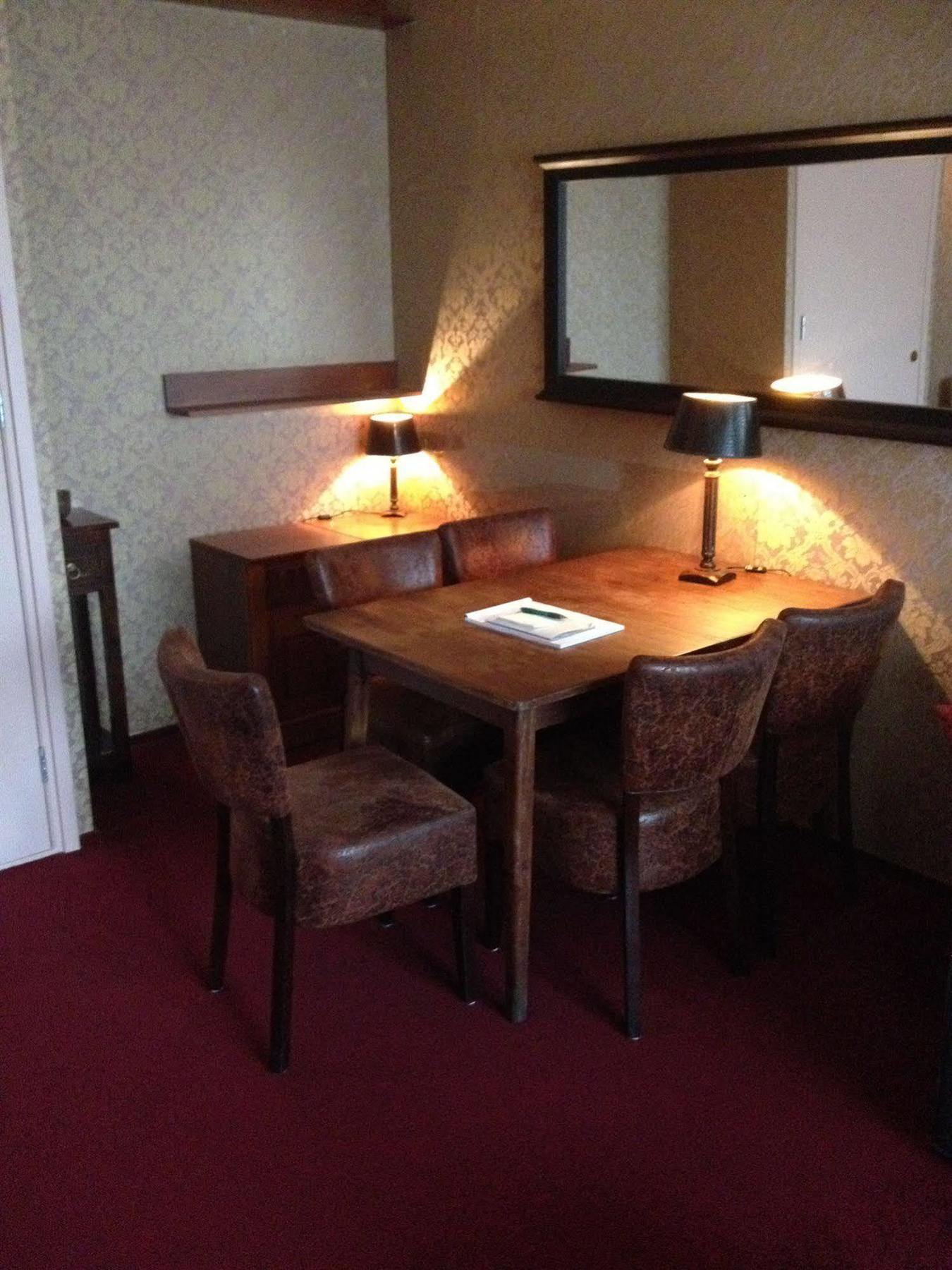 Amsterdam Village Hotel المظهر الخارجي الصورة