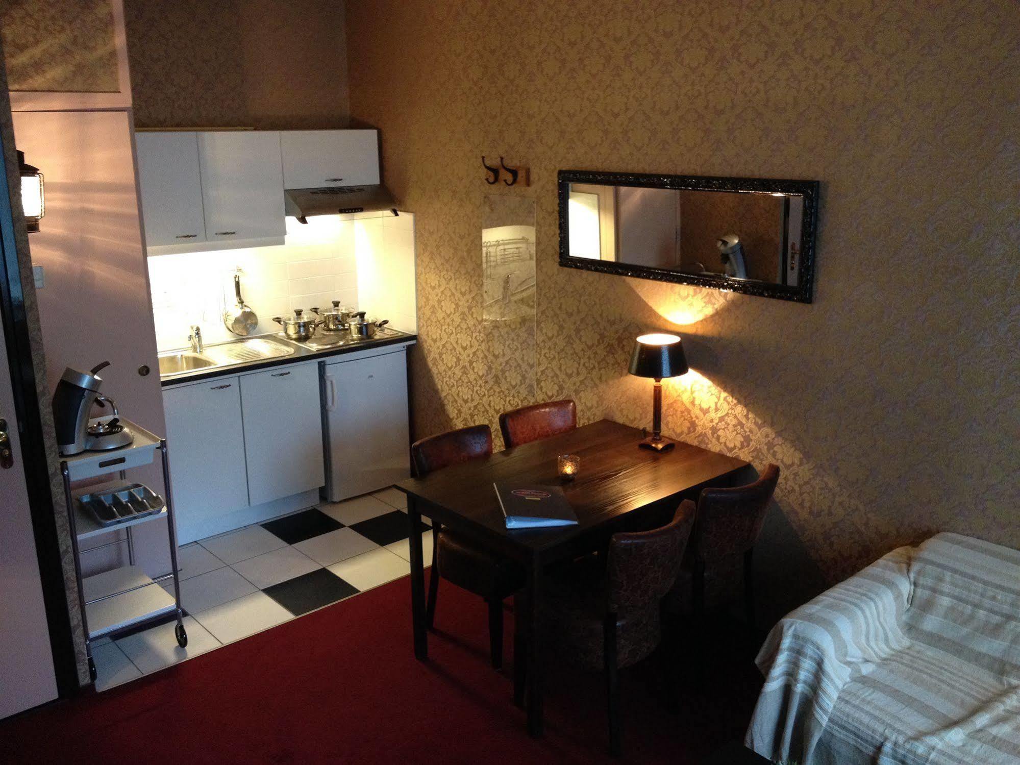 Amsterdam Village Hotel المظهر الخارجي الصورة