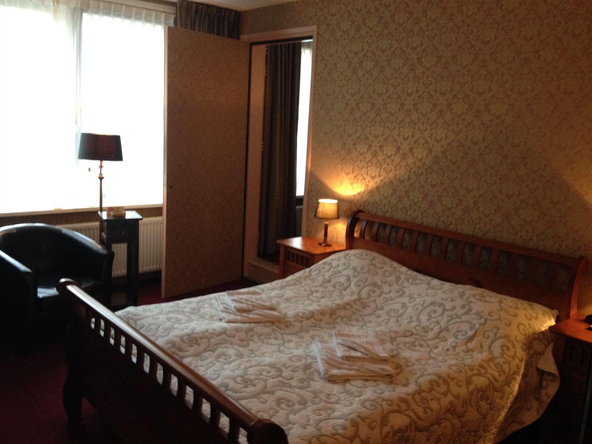 Amsterdam Village Hotel المظهر الخارجي الصورة