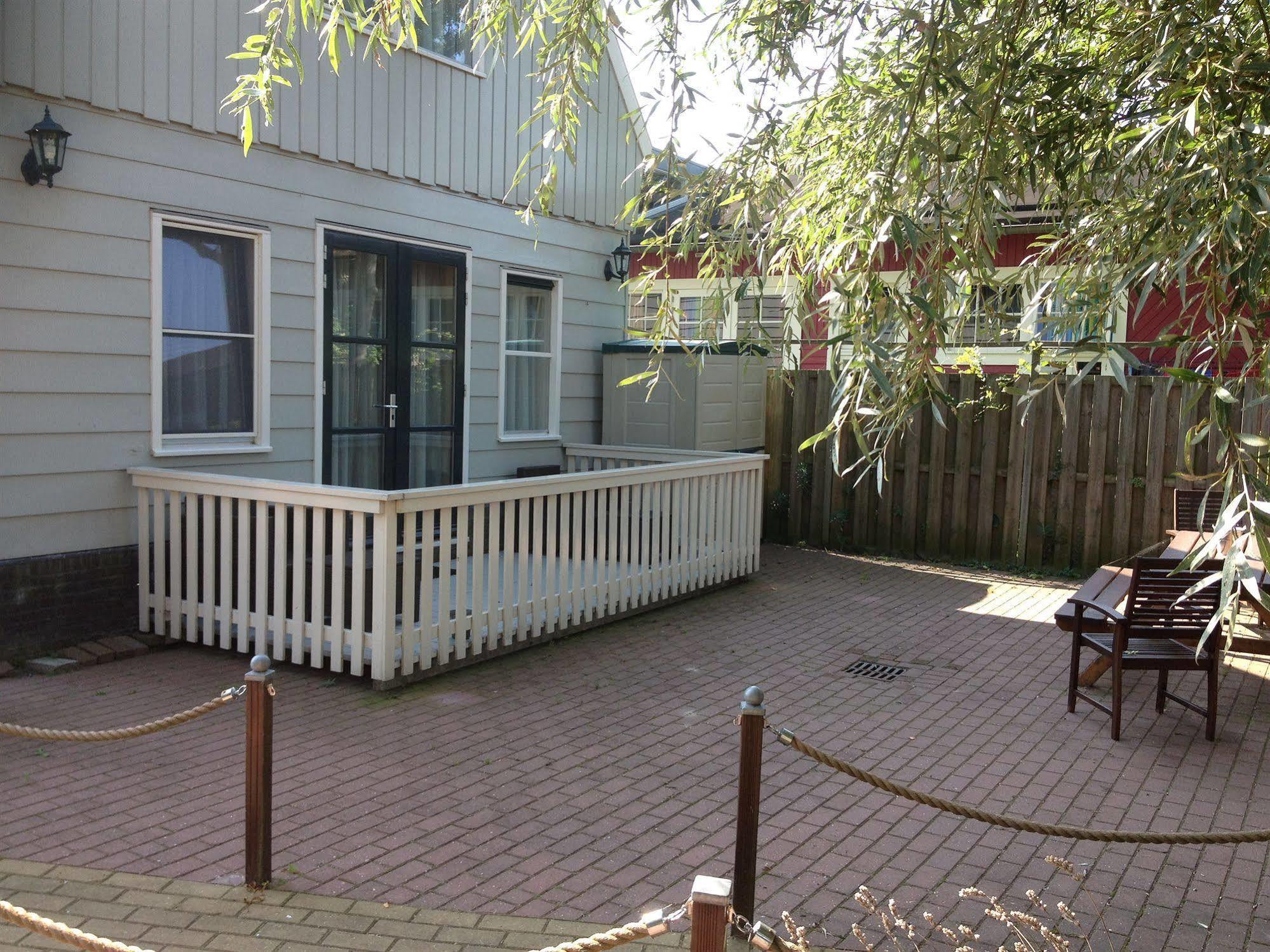 Amsterdam Village Hotel المظهر الخارجي الصورة